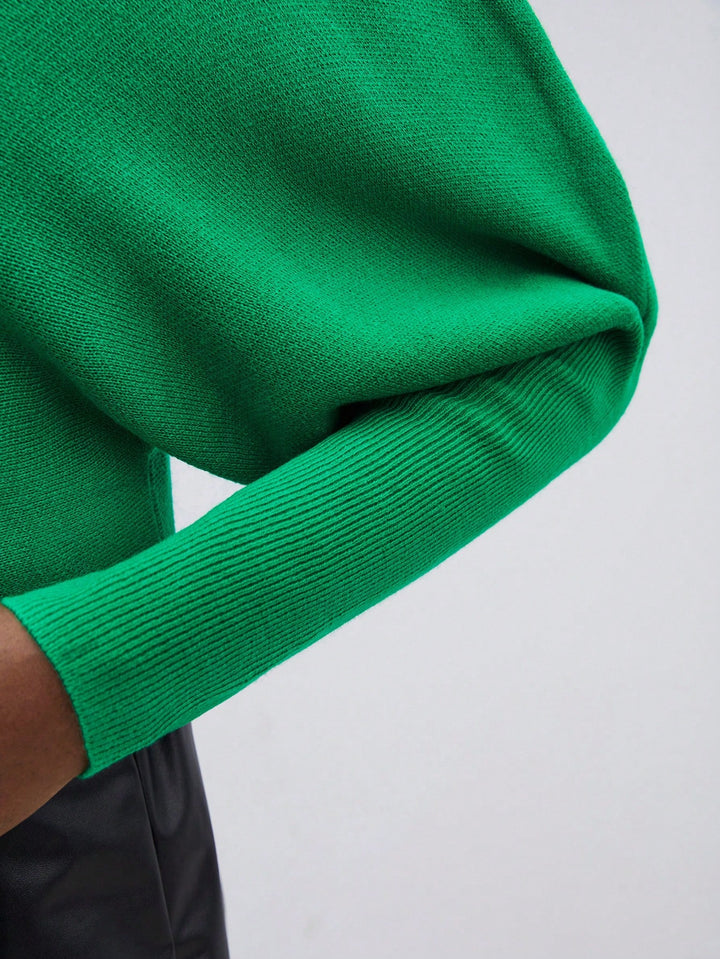 Solid Color Green Turtleneck Batwing Sleeve Women'S Sweater