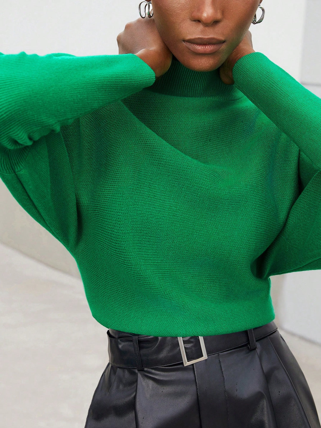 Solid Color Green Turtleneck Batwing Sleeve Women'S Sweater